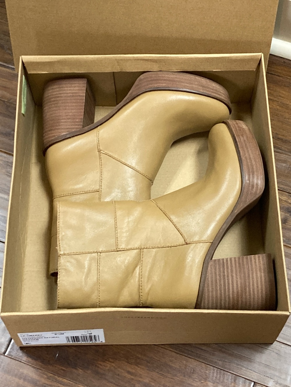 NWOT Lucky Brand Women’s Tan Leather Block Heel Boots